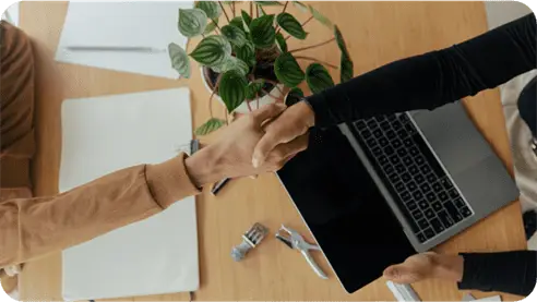 Giselle Brighenti|Projetos para desenvolvimento – Pessoas e Negócios
